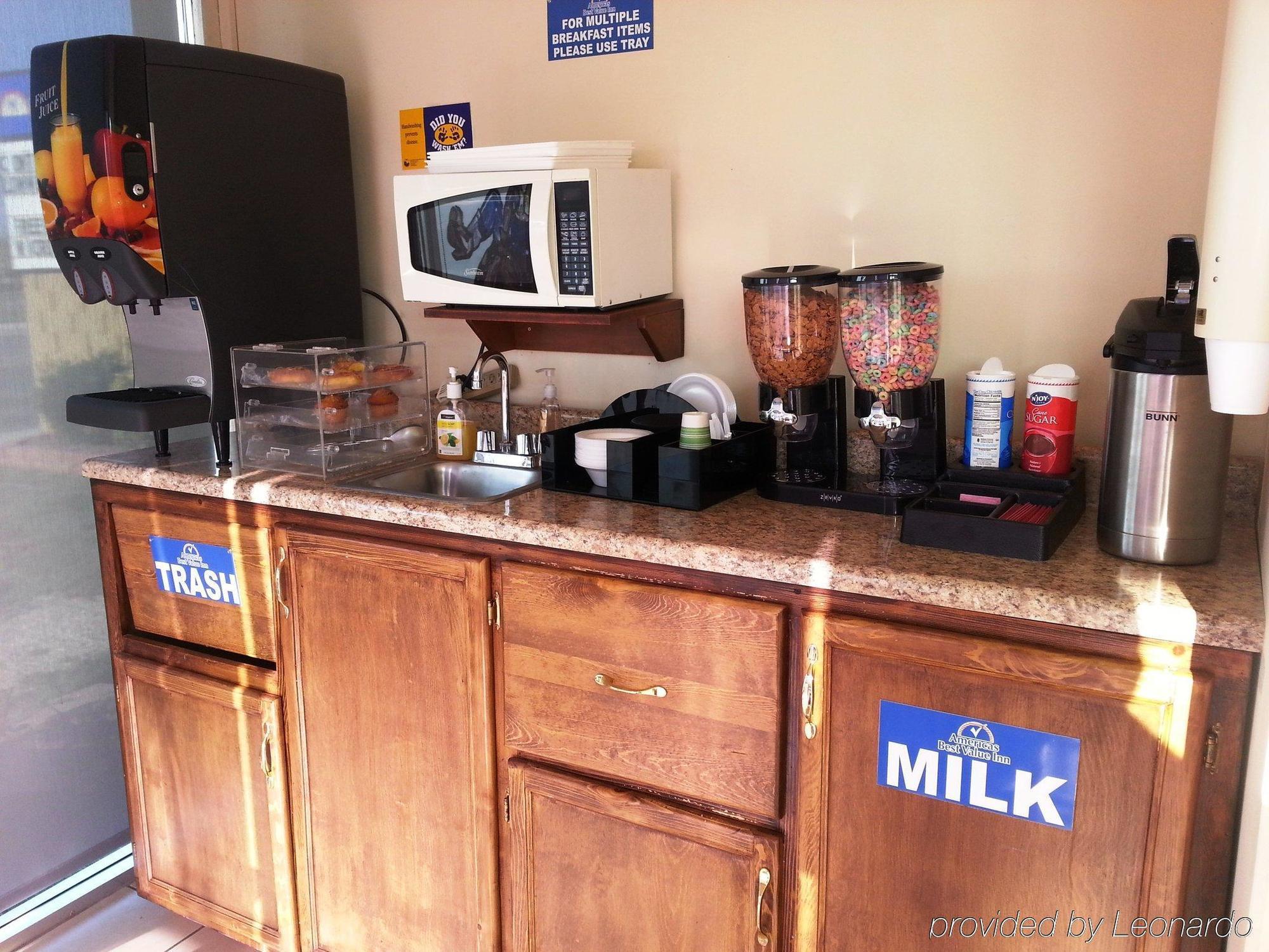 Executive Inn Dodge City, Ks Bagian luar foto